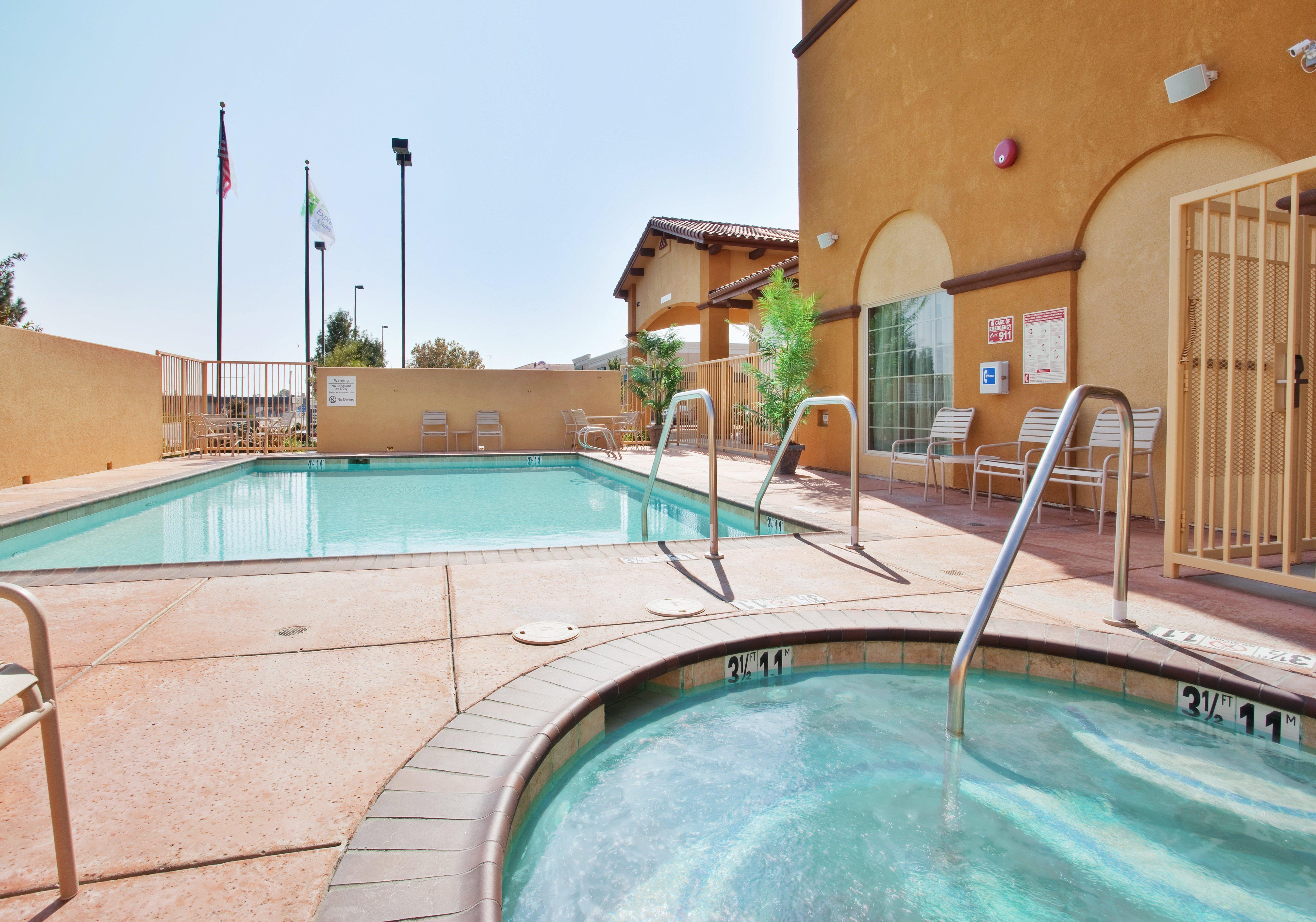 Holiday Inn Express Hotel & Suites Willows By Ihg Kültér fotó