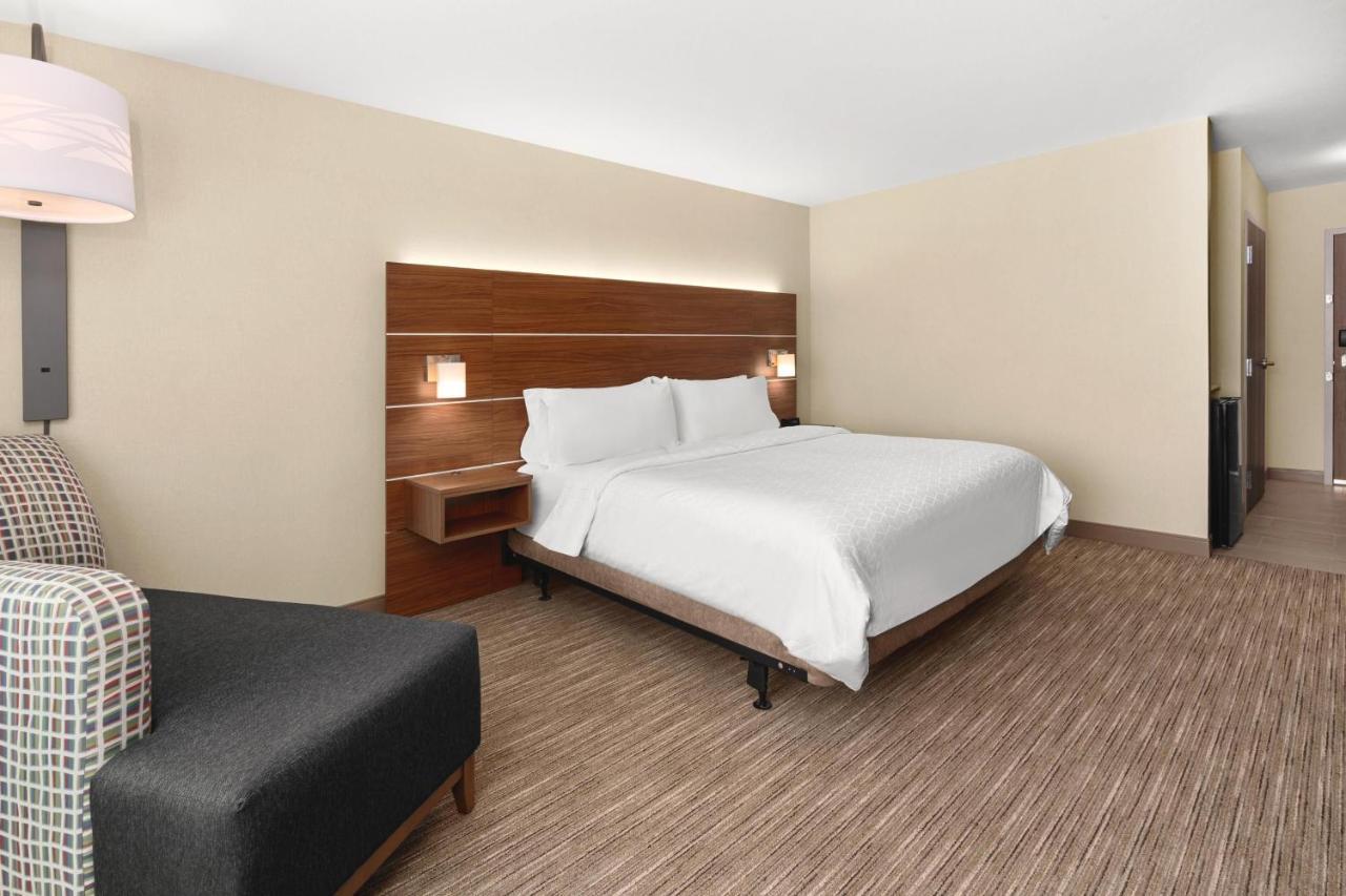 Holiday Inn Express Hotel & Suites Willows By Ihg Kültér fotó