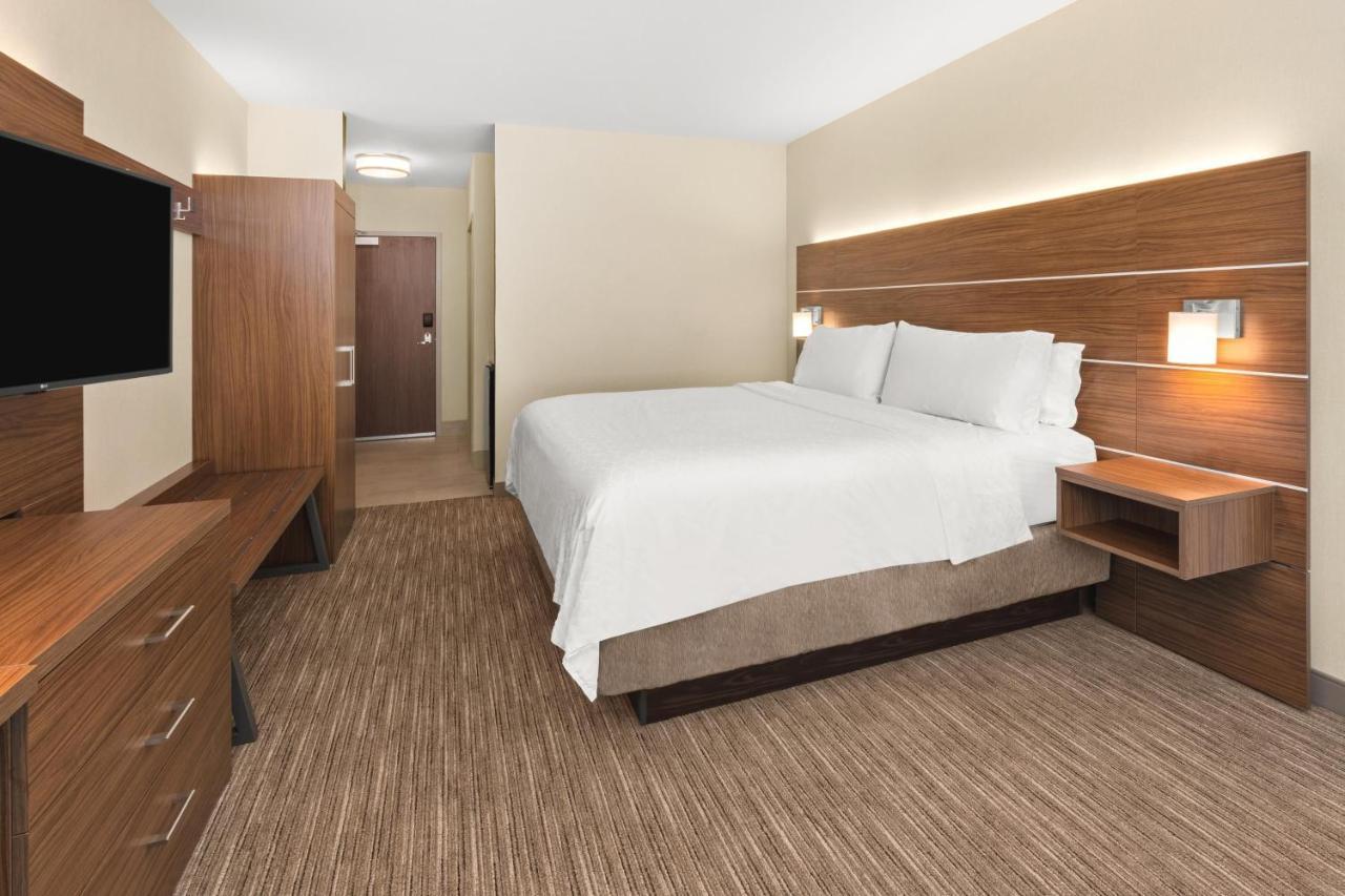 Holiday Inn Express Hotel & Suites Willows By Ihg Kültér fotó